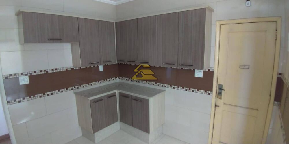Apartamento à venda com 3 quartos, 84m² - Foto 4