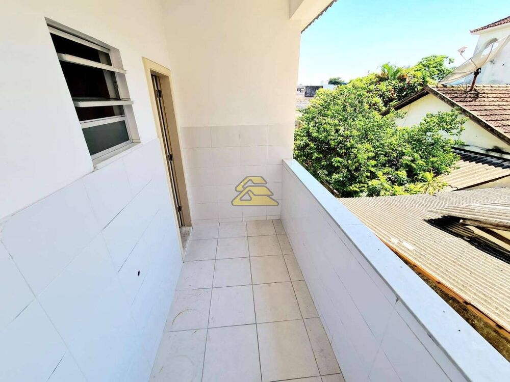 Apartamento à venda com 2 quartos, 67m² - Foto 20