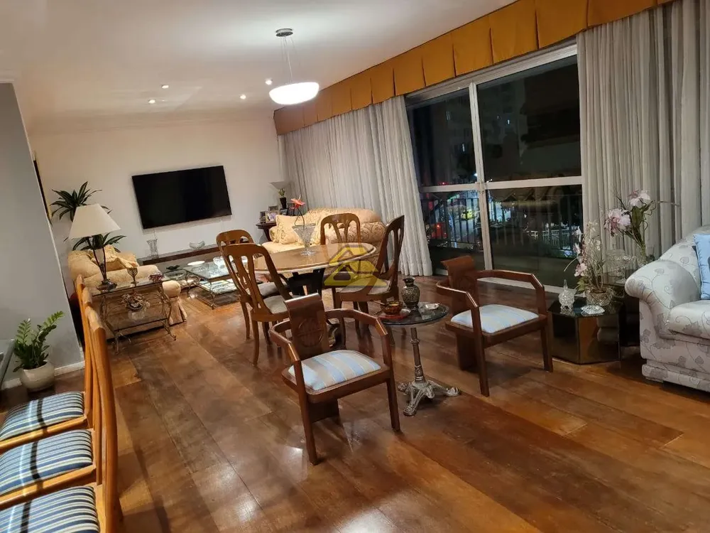Apartamento, 3 quartos, 176 m² - Foto 1