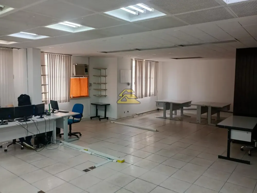 Sala-Conjunto, 438 m² - Foto 1