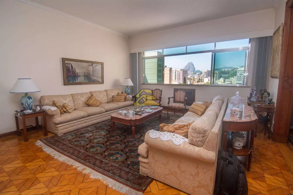 Cobertura, 3 quartos, 256 m² - Foto 1