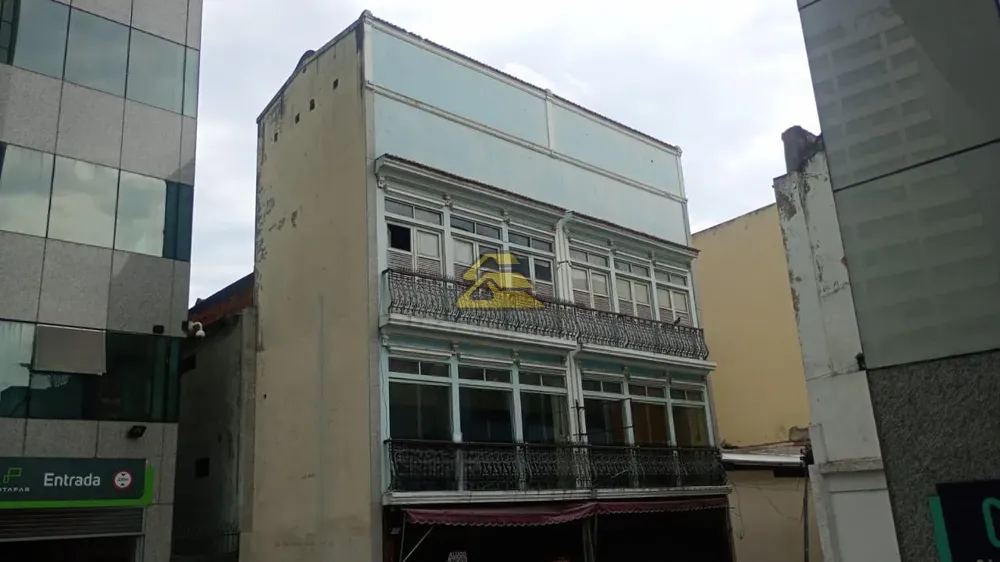 Loja-Salão, 241 m² - Foto 1