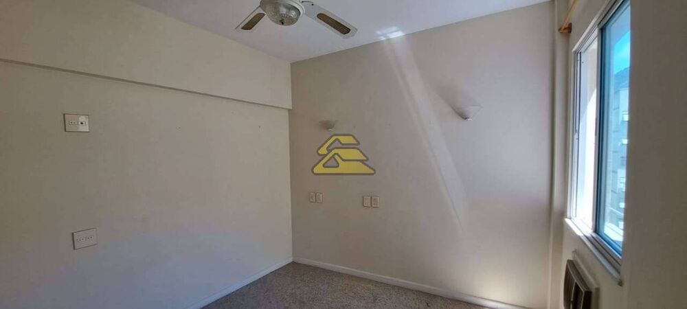 Cobertura à venda com 3 quartos, 150m² - Foto 4