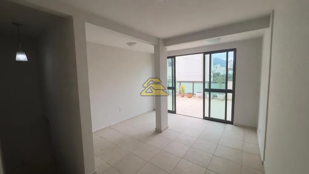Cobertura, 3 quartos, 208 m² - Foto 3