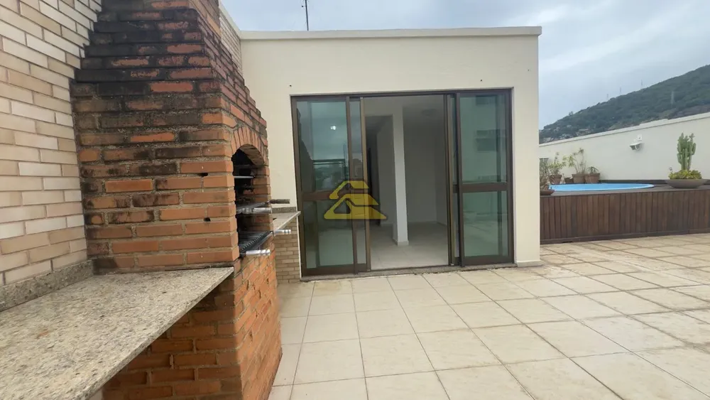 Cobertura, 3 quartos, 208 m² - Foto 4