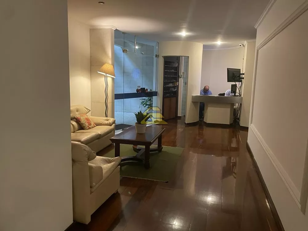 Apartamento à venda com 3 quartos, 112m² - Foto 2