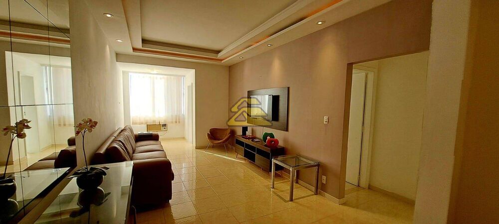 Apartamento à venda com 3 quartos, 107m² - Foto 1