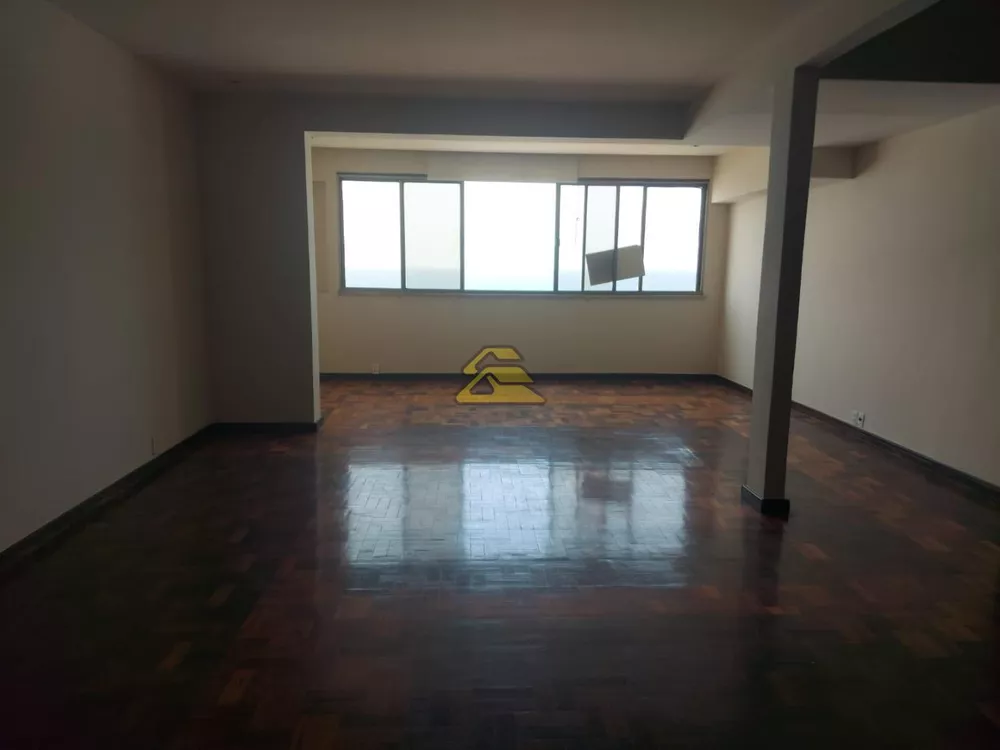 Apartamento para alugar com 3 quartos, 203m² - Foto 2