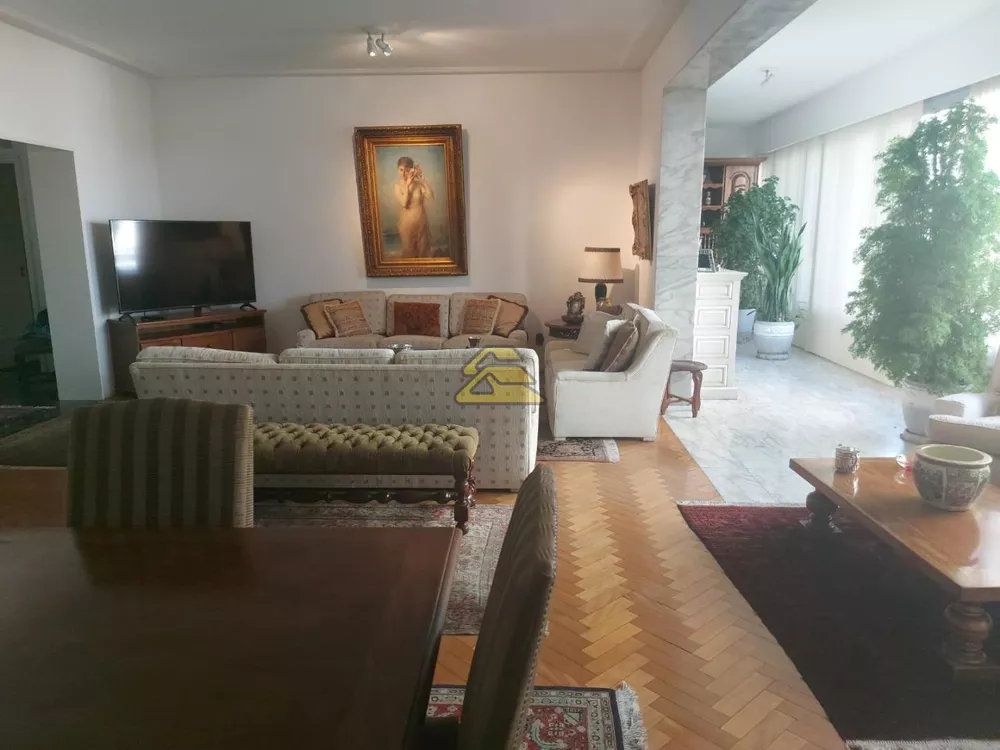 Apartamento à venda com 4 quartos, 223m² - Foto 1