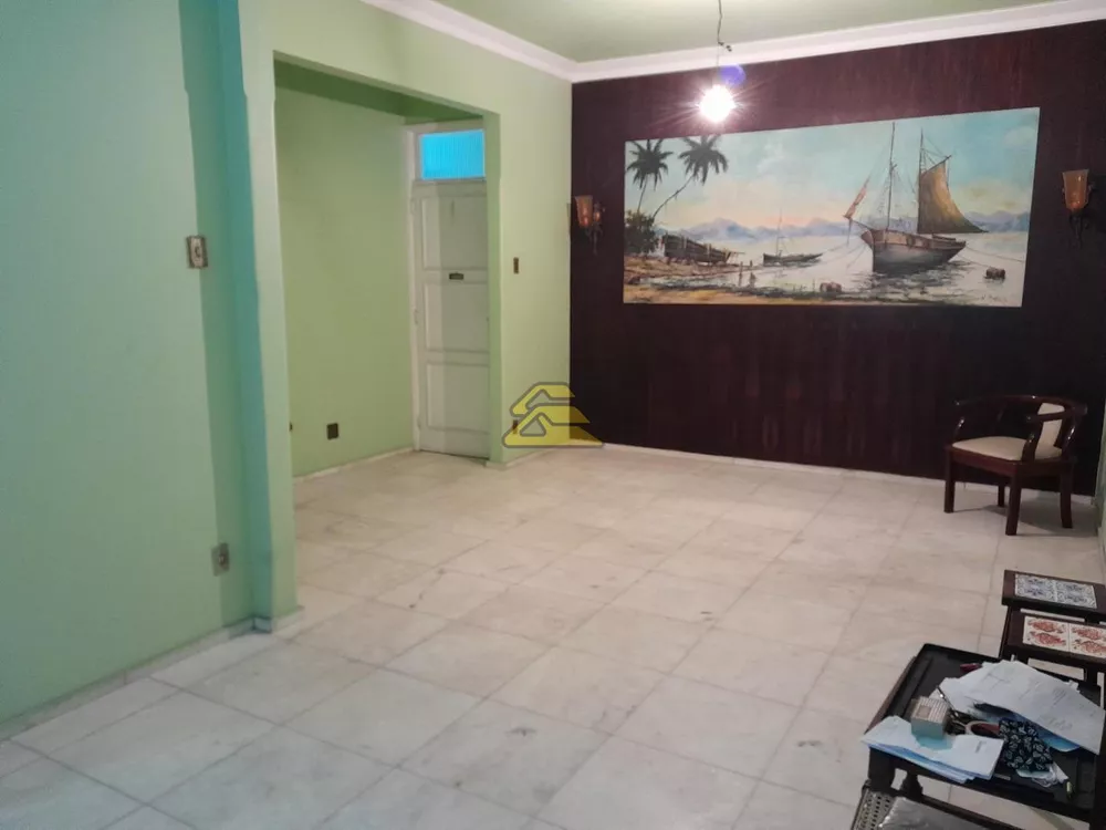 Apartamento à venda com 3 quartos, 96m² - Foto 2