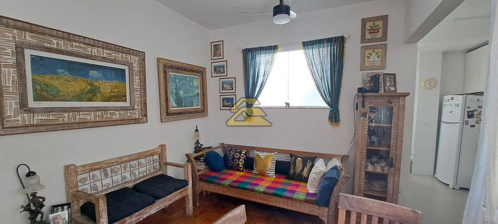 Apartamento à venda com 2 quartos, 70m² - Foto 4