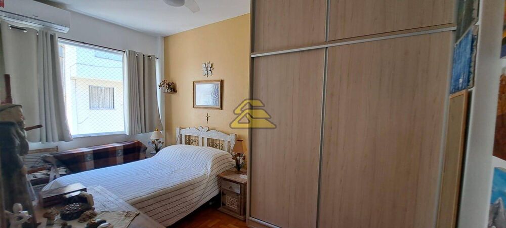 Apartamento à venda com 2 quartos, 70m² - Foto 11