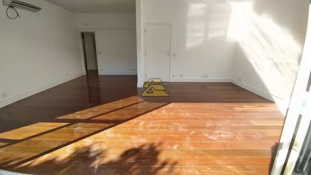 Apartamento, 3 quartos, 150 m² - Foto 1