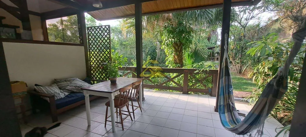 Casa, 5 quartos, 224 m² - Foto 1