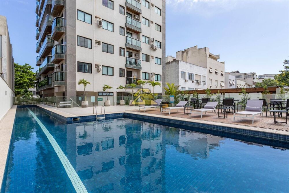 Apartamento à venda com 2 quartos, 82m² - Foto 1