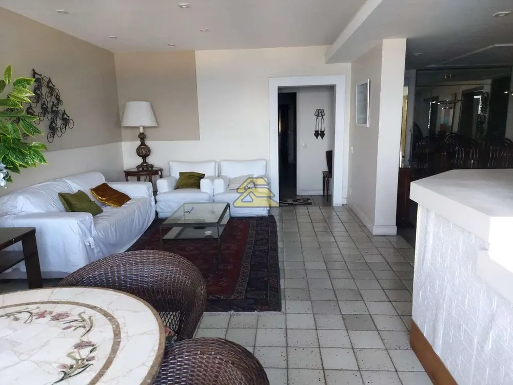 Apartamento, 4 quartos, 225 m² - Foto 1