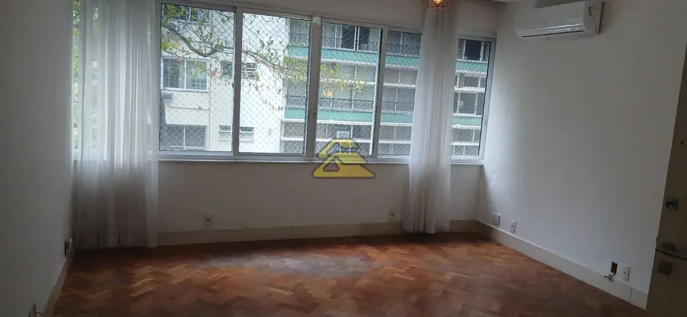 Apartamento, 3 quartos, 100 m² - Foto 1