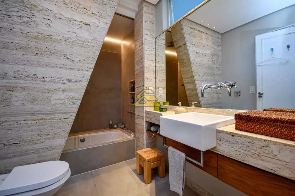 Apartamento, 3 quartos, 220 m² - Foto 24