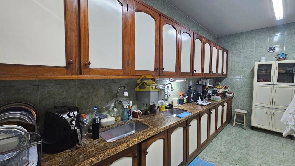 Apartamento à venda com 3 quartos, 135m² - Foto 15