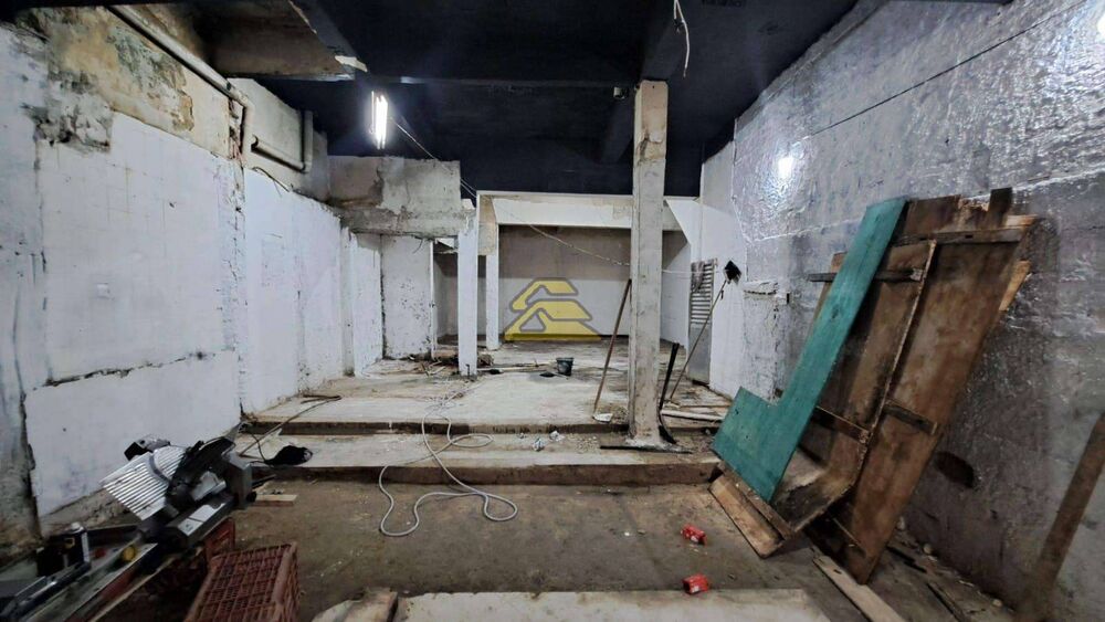 Prédio Inteiro para alugar, 300m² - Foto 12