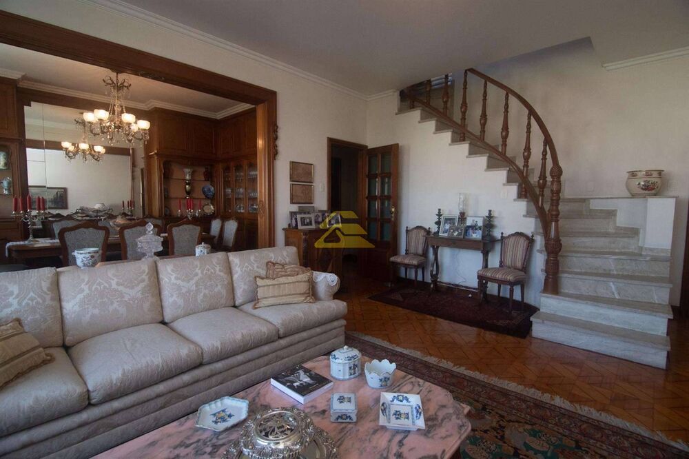 Cobertura à venda com 3 quartos, 256m² - Foto 3