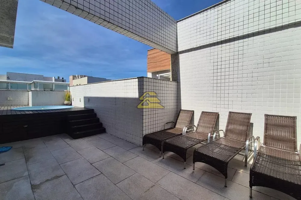 Cobertura, 3 quartos, 198 m² - Foto 2