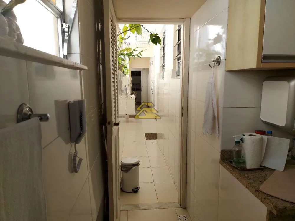 Apartamento, 3 quartos, 209 m² - Foto 1