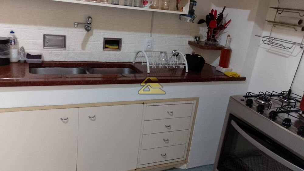 Apartamento à venda com 3 quartos, 175m² - Foto 14