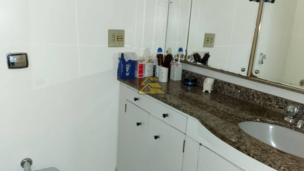 Apartamento à venda com 3 quartos, 175m² - Foto 21