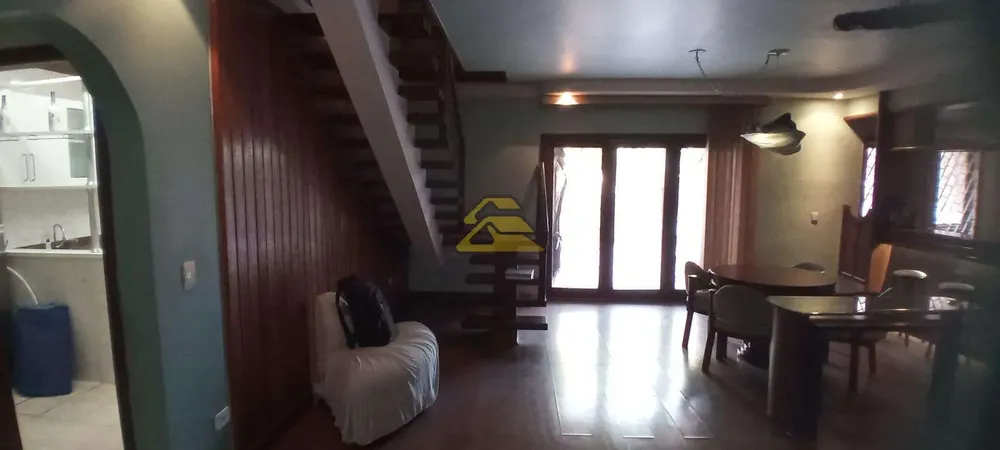 Apartamento, 3 quartos, 261 m² - Foto 2
