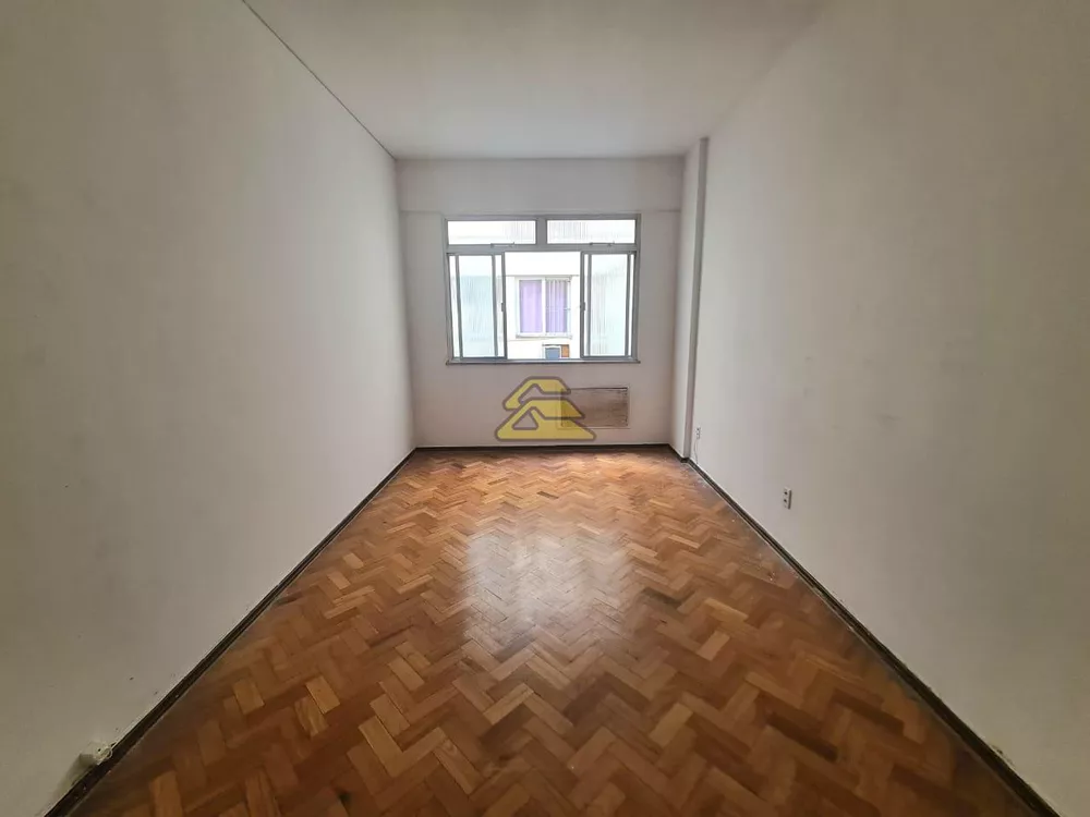 Kitnet e Studio à venda com 1 quarto, 31m² - Foto 3