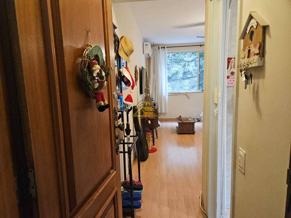 Apartamento à venda com 2 quartos, 70m² - Foto 6