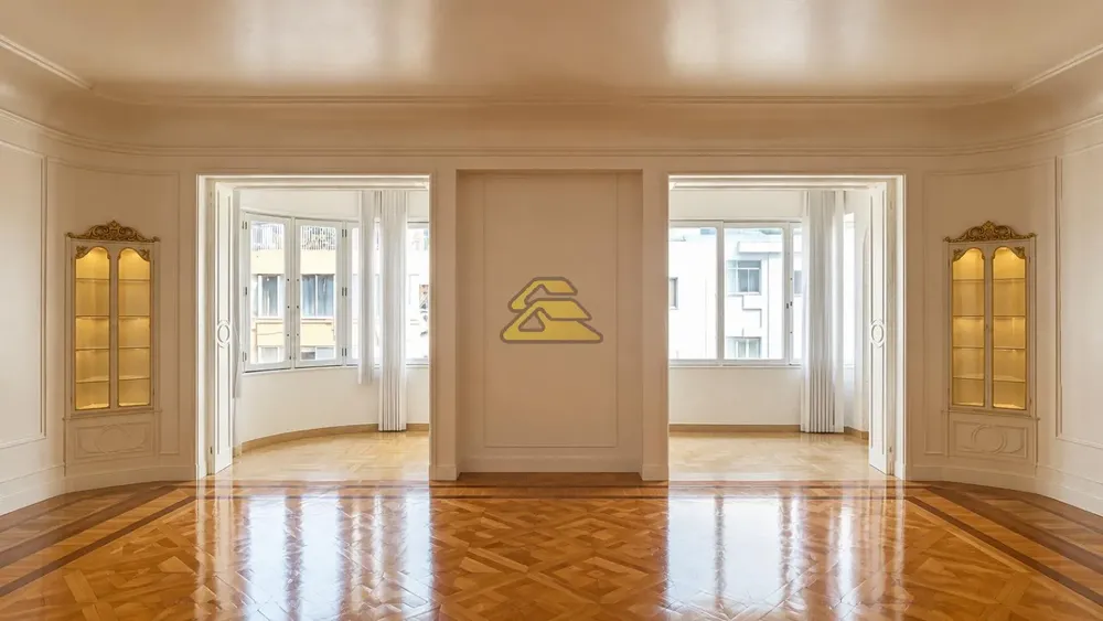 Apartamento, 3 quartos, 241 m² - Foto 2