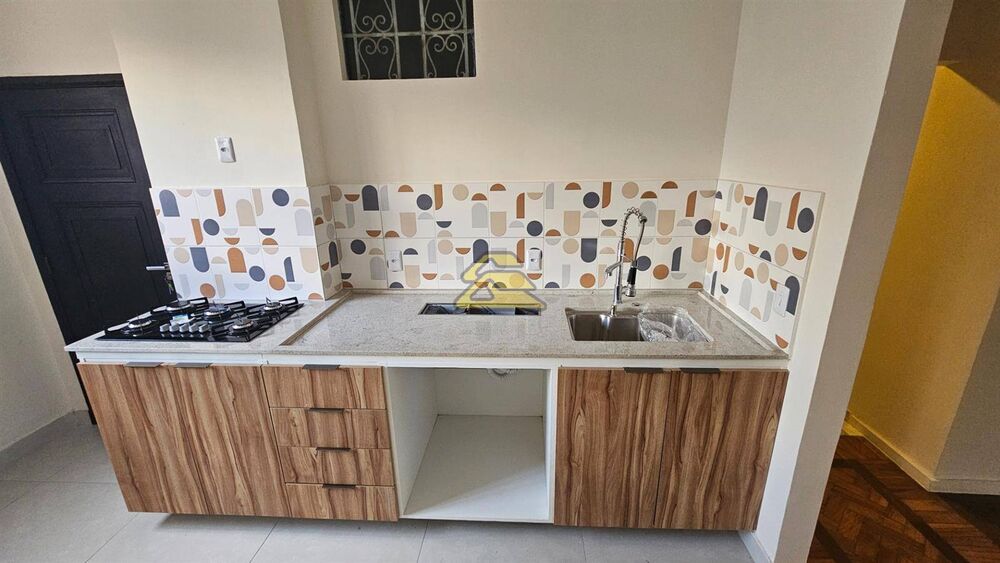 Apartamento à venda com 3 quartos, 140m² - Foto 13