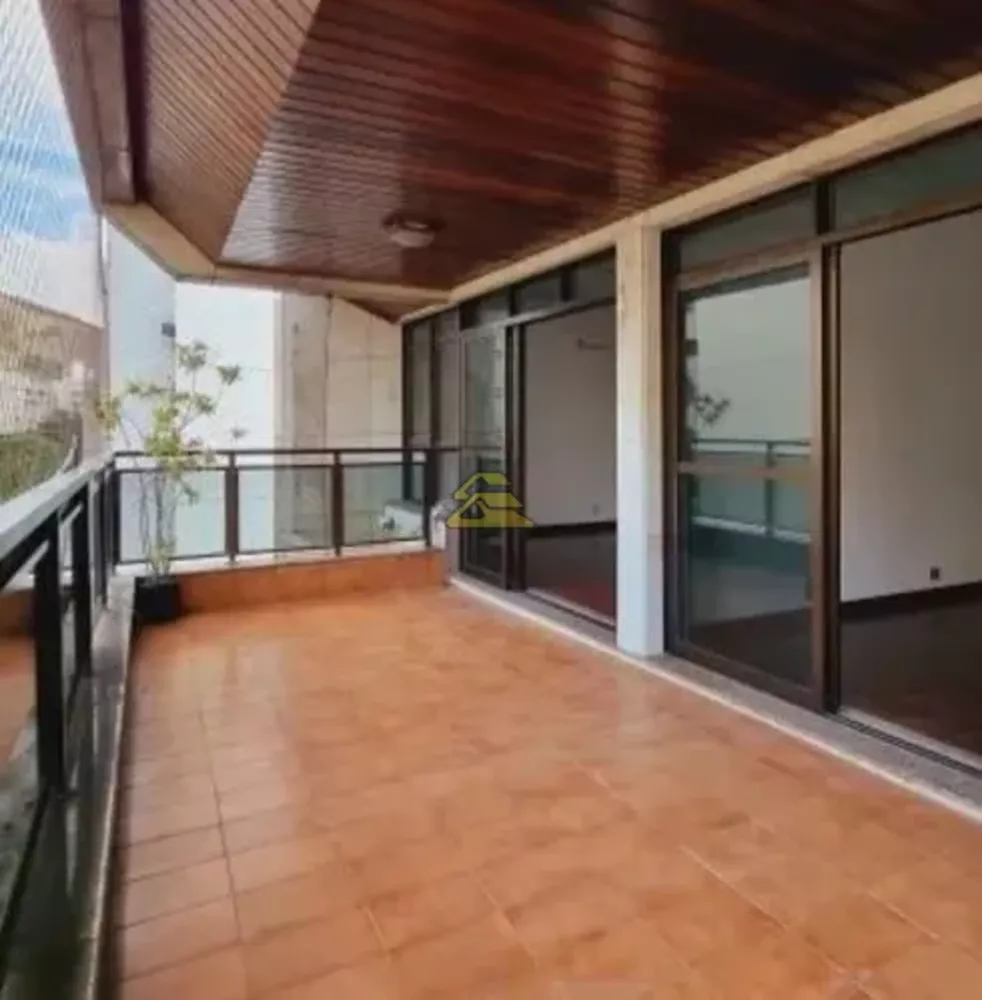 Apartamento, 3 quartos, 190 m² - Foto 4