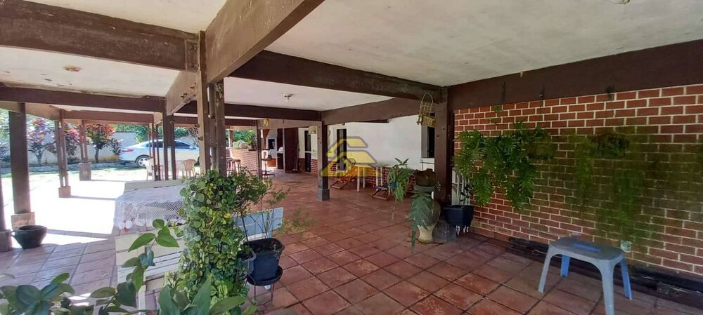 Sítio à venda com 5 quartos, 3000m² - Foto 1
