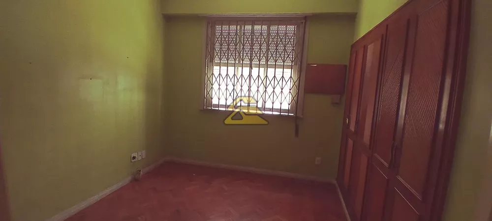 Apartamento à venda com 3 quartos, 155m² - Foto 19