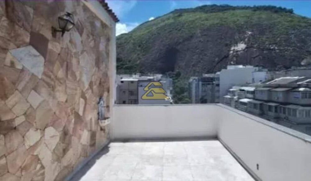 Cobertura à venda com 4 quartos, 243m² - Foto 3