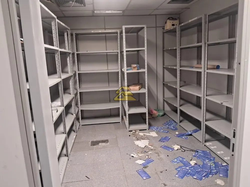 Loja-Salão, 330 m² - Foto 17