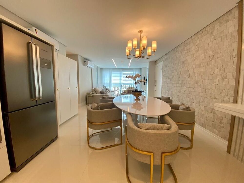 Apartamento, 3 quartos, 139 m² - Foto 2