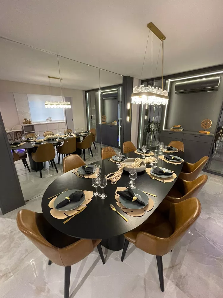 Cobertura à venda com 4 quartos, 234m² - Foto 3