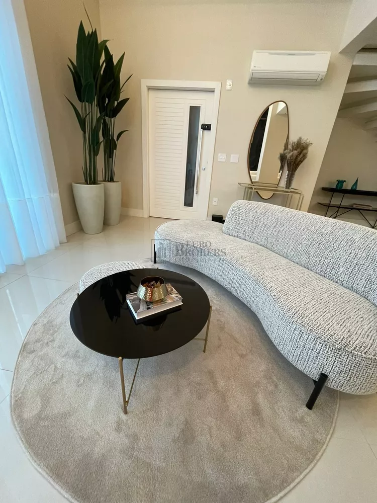 Apartamento à venda com 3 quartos, 256m² - Foto 3