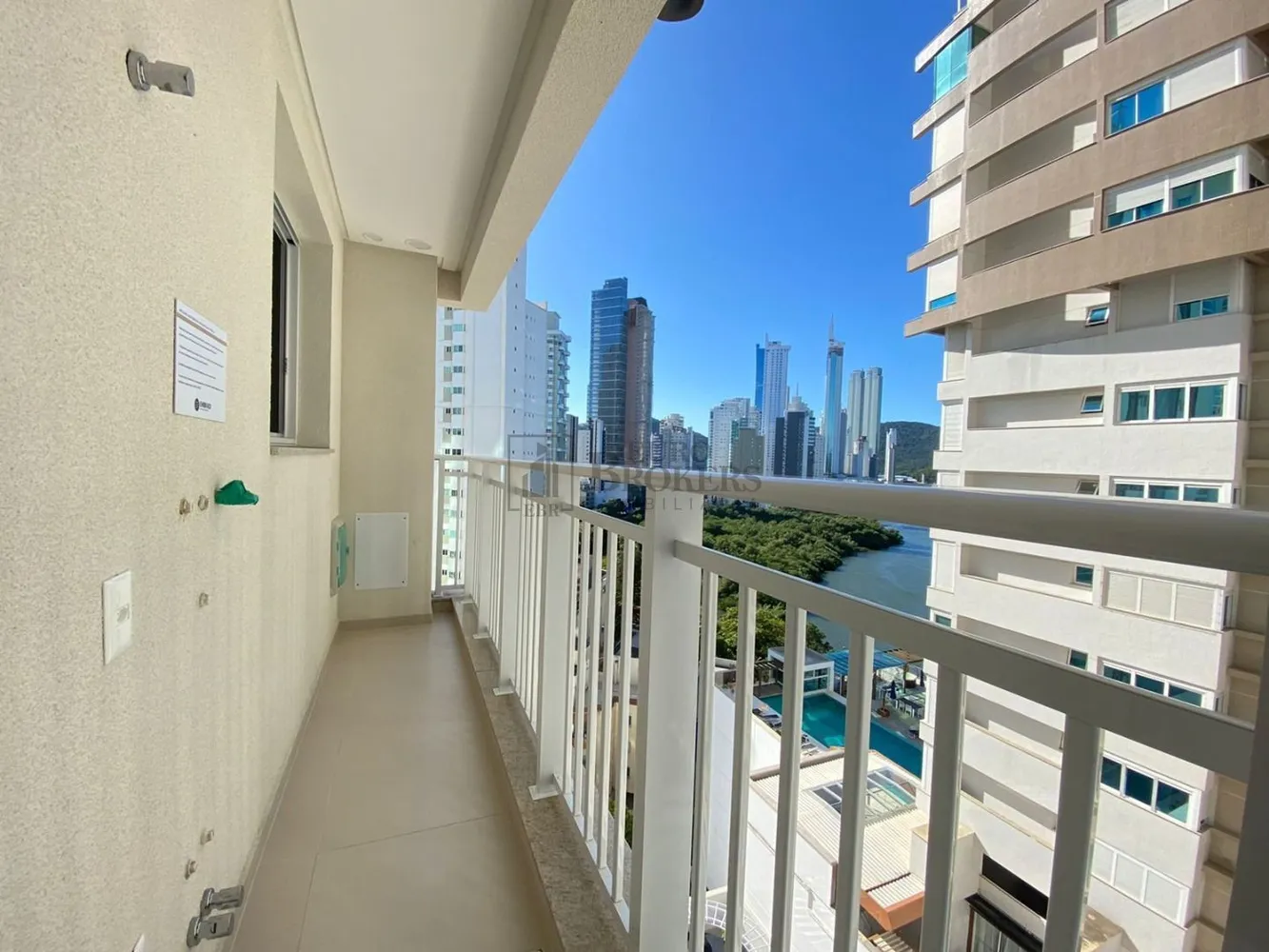 Cobertura, 3 quartos, 214 m² - Foto 1