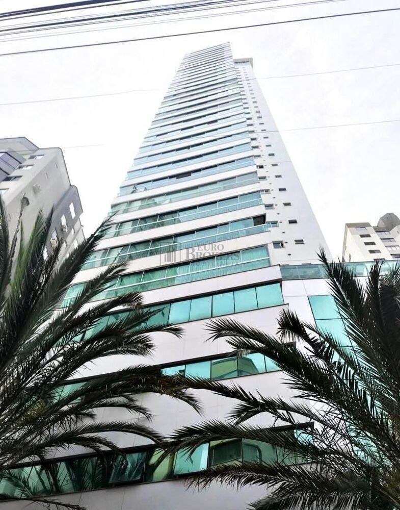 Apartamento, 3 quartos, 156 m² - Foto 1