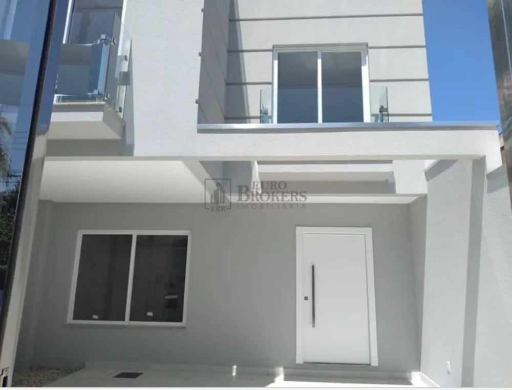 Sobrado, 3 quartos, 215 m² - Foto 1