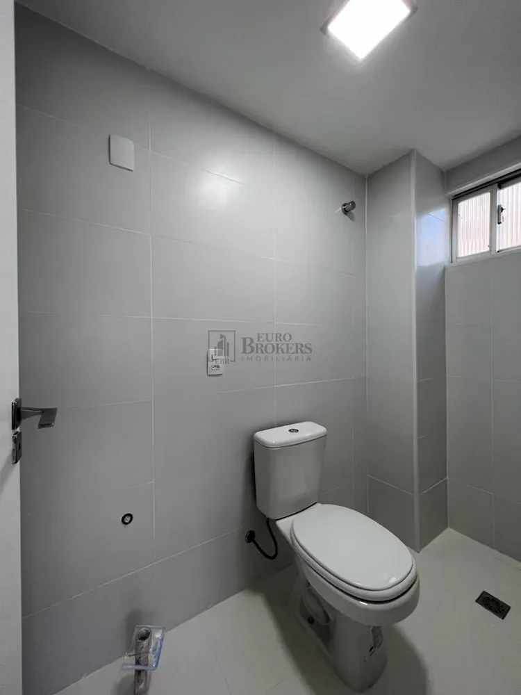 Apartamento, 2 quartos, 77 m² - Foto 2