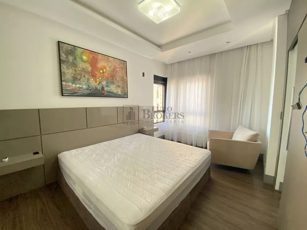 Apartamento à venda com 3 quartos, 154m² - Foto 11