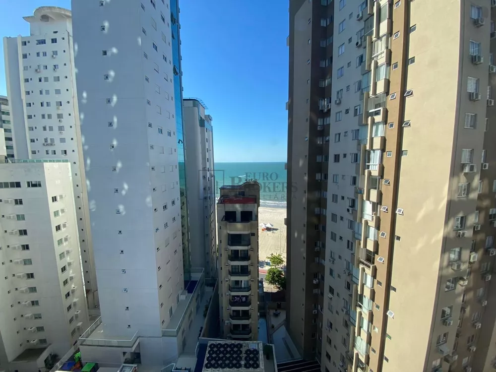 Apartamento à venda com 3 quartos, 154m² - Foto 7