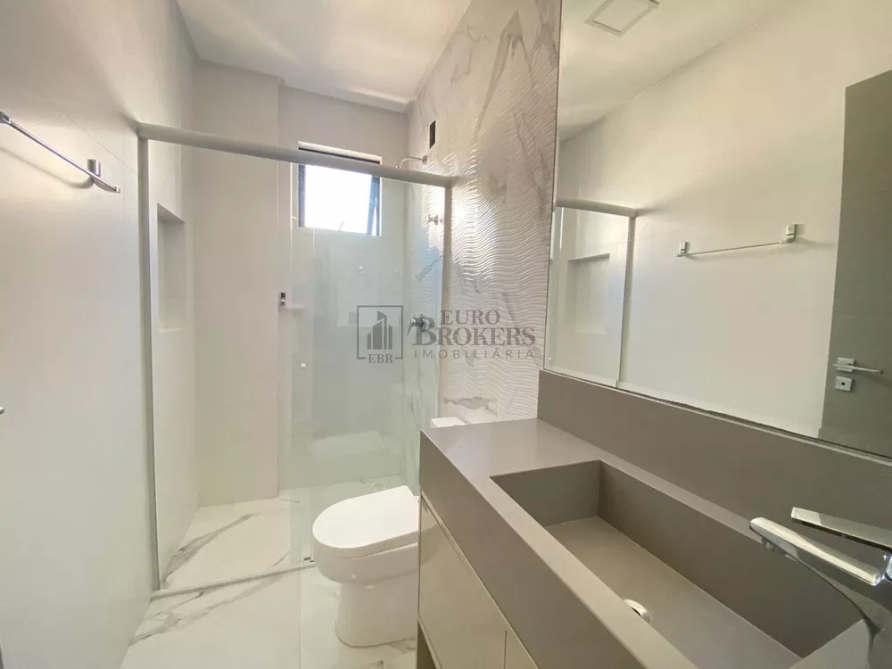 Apartamento à venda com 3 quartos, 154m² - Foto 10