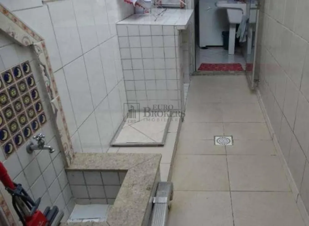 Casa, 5 quartos, 226 m² - Foto 1